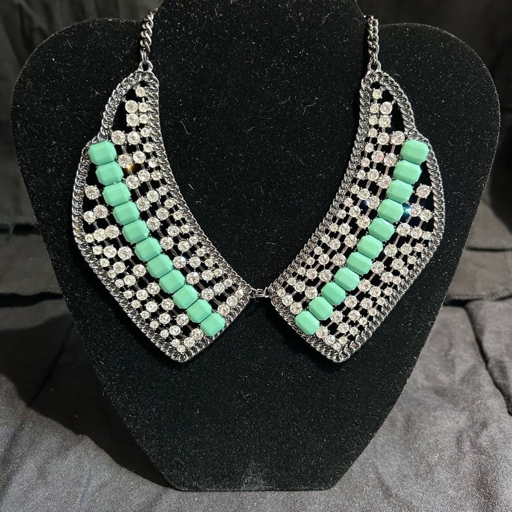 Nwt Park Lane Kendall Crystal Statement Collar Necklace